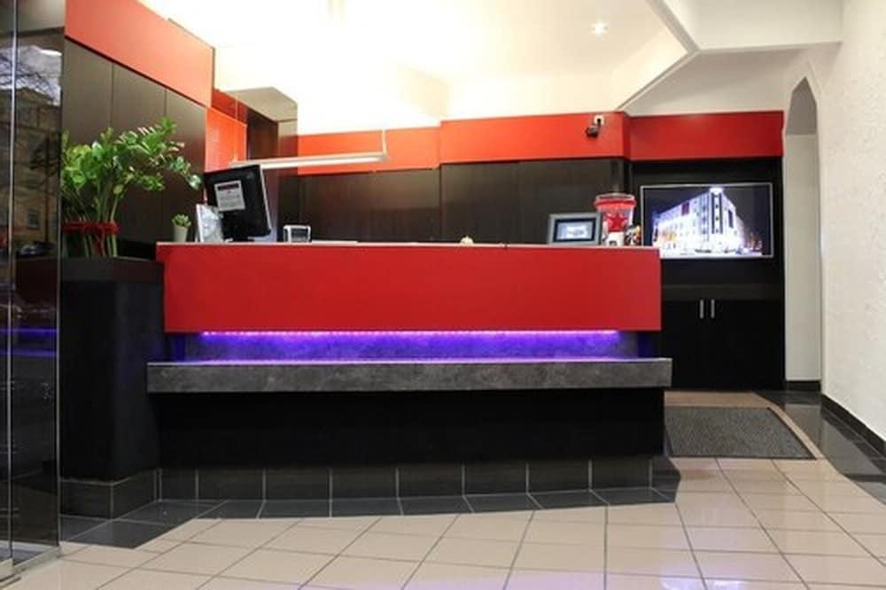 Hotel Hohenstaufen 3*